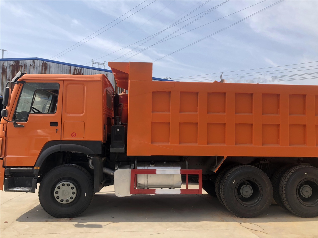 SINOTRUK HOWO 371 Dump truck - Xe ben: hình 4 SINOTRUK HOWO 371 Dump truck - Xe ben: hình 4