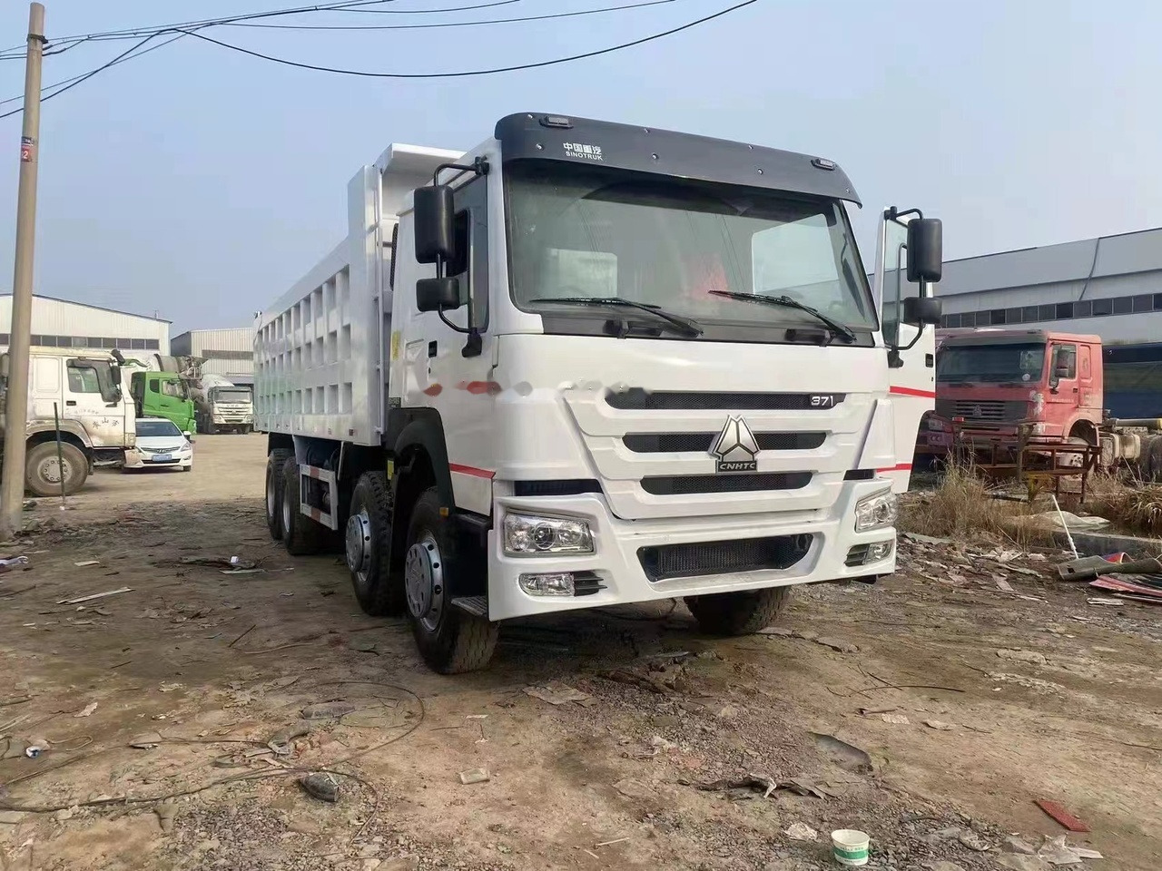 SINOTRUK HOWO 371 Tipper truck - Xe ben: hình 4 SINOTRUK HOWO 371 Tipper truck - Xe ben: hình 4