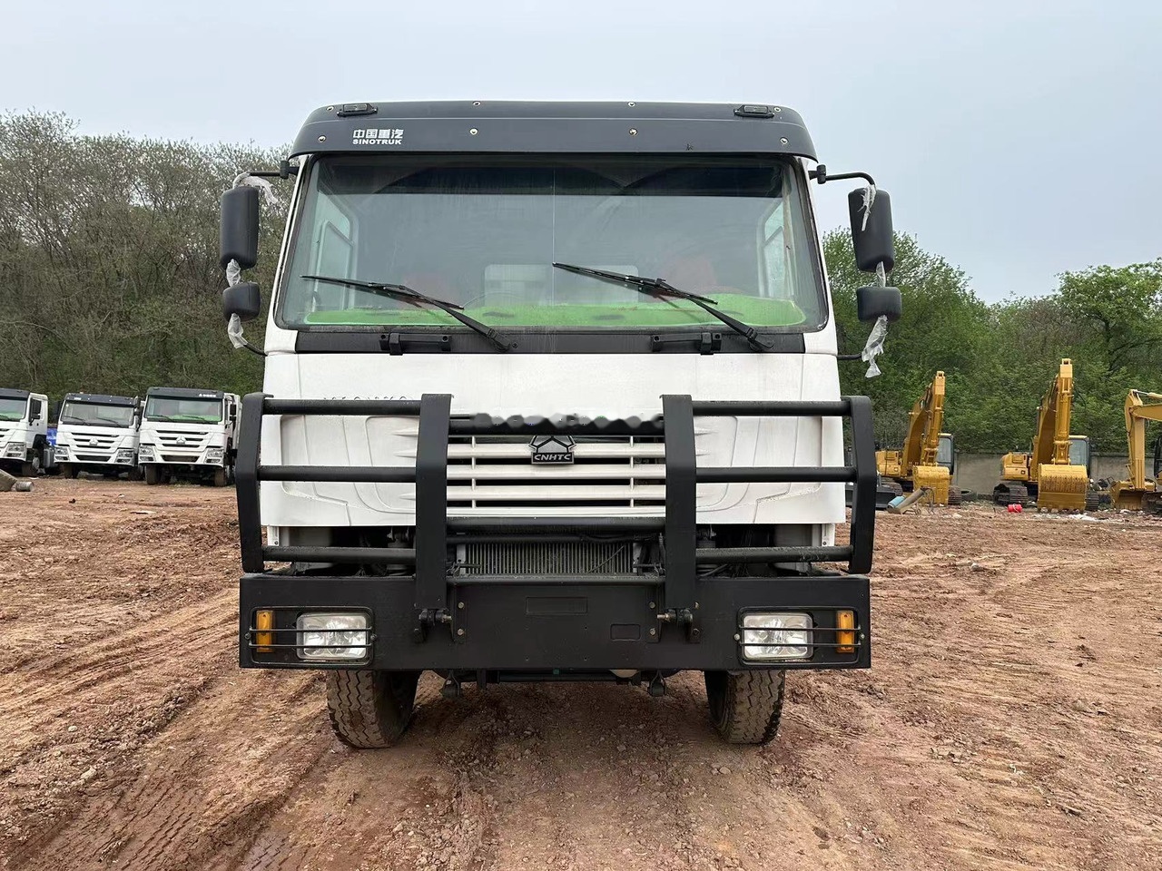 SINOTRUK HOWO 371 with Bumper - Xe ben: hình 2 SINOTRUK HOWO 371 with Bumper - Xe ben: hình 2