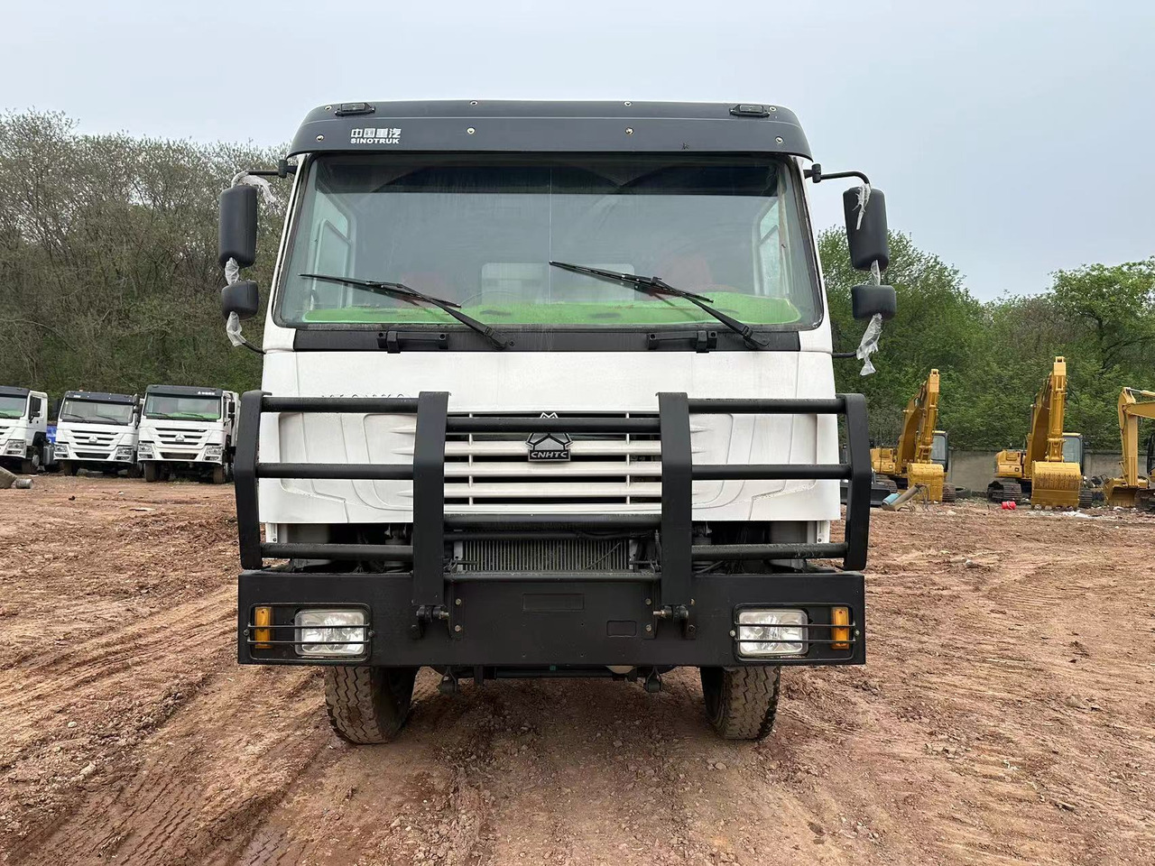 SINOTRUK HOWO 371 with Bumper - Xe ben: hình 3 SINOTRUK HOWO 371 with Bumper - Xe ben: hình 3