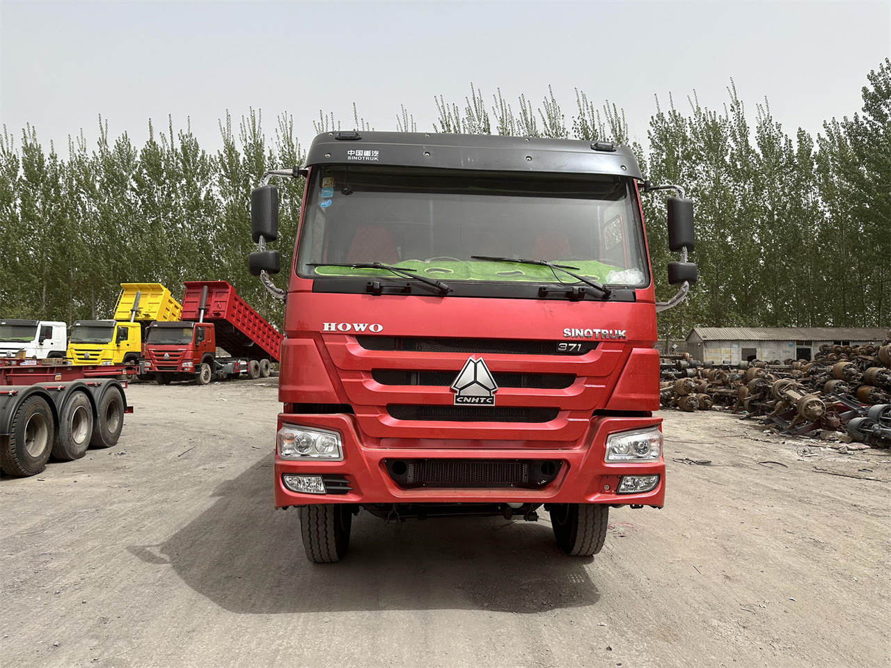 SINOTRUK Howo Dump truck 371 - Xe ben: hình 3 SINOTRUK Howo Dump truck 371 - Xe ben: hình 3