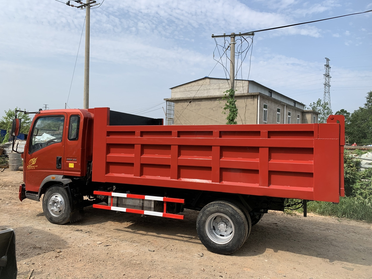 SINOTRUK Howo Dump truck 4x2 - Xe ben: hình 4 SINOTRUK Howo Dump truck 4x2 - Xe ben: hình 4