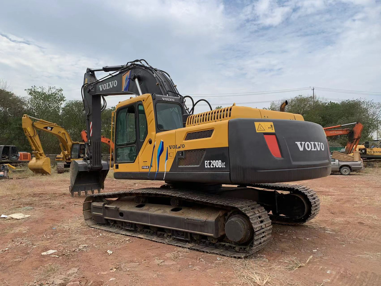 VOLVO EC290B - Máy xúc: hình 3 VOLVO EC290B - Máy xúc: hình 3