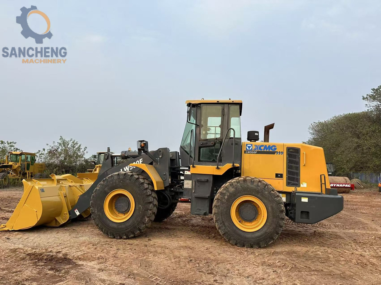 XCMG LW500F - Máy xúc lật bánh lốp: hình 1 XCMG LW500F - Máy xúc lật bánh lốp: hình 1