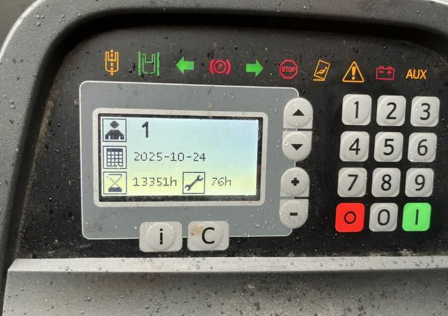 BT RRE140H - Xe tải tiếp cận: hình 5 BT RRE140H - Xe tải tiếp cận: hình 5