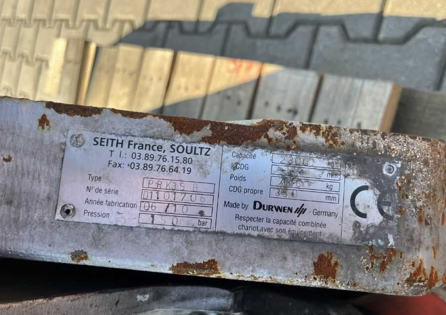 Ngàm kẹp cho Xe nâng Durwen PRK35B: hình 7 Ngàm kẹp cho Xe nâng Durwen PRK35B: hình 7