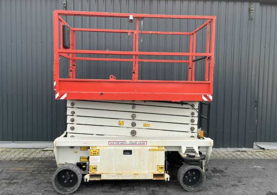 Holland-Lift ECOSTAR HL-11812 - Máy nâng người hình kéo: hình 2 Holland-Lift ECOSTAR HL-11812 - Máy nâng người hình kéo: hình 2