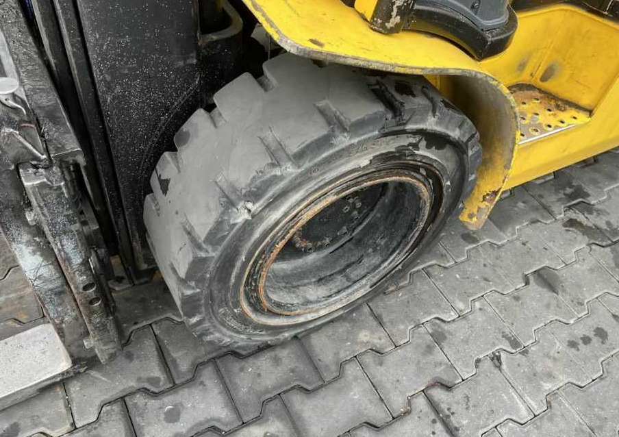 Xe nâng gas Hyundai 30L-7: hình 10 Xe nâng gas Hyundai 30L-7: hình 10