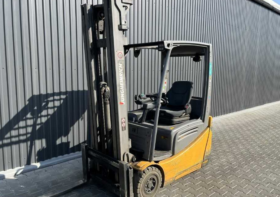 Jungheinrich EFG216k - Xe nâng điện: hình 1 Jungheinrich EFG216k - Xe nâng điện: hình 1