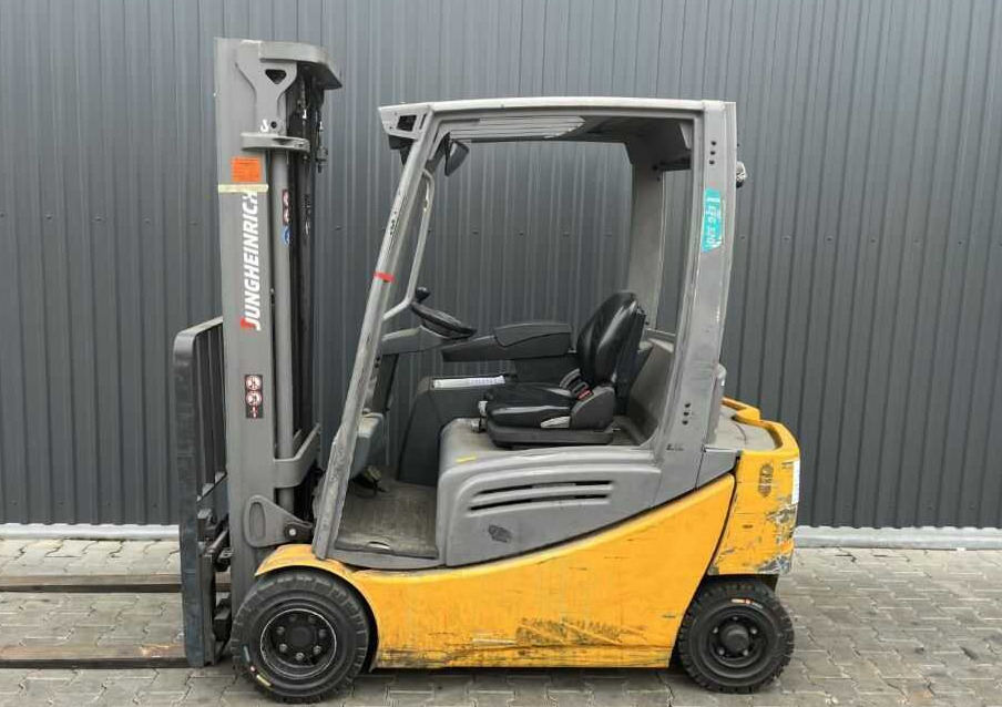 Jungheinrich EFG320 - Xe nâng điện: hình 2 Jungheinrich EFG320 - Xe nâng điện: hình 2
