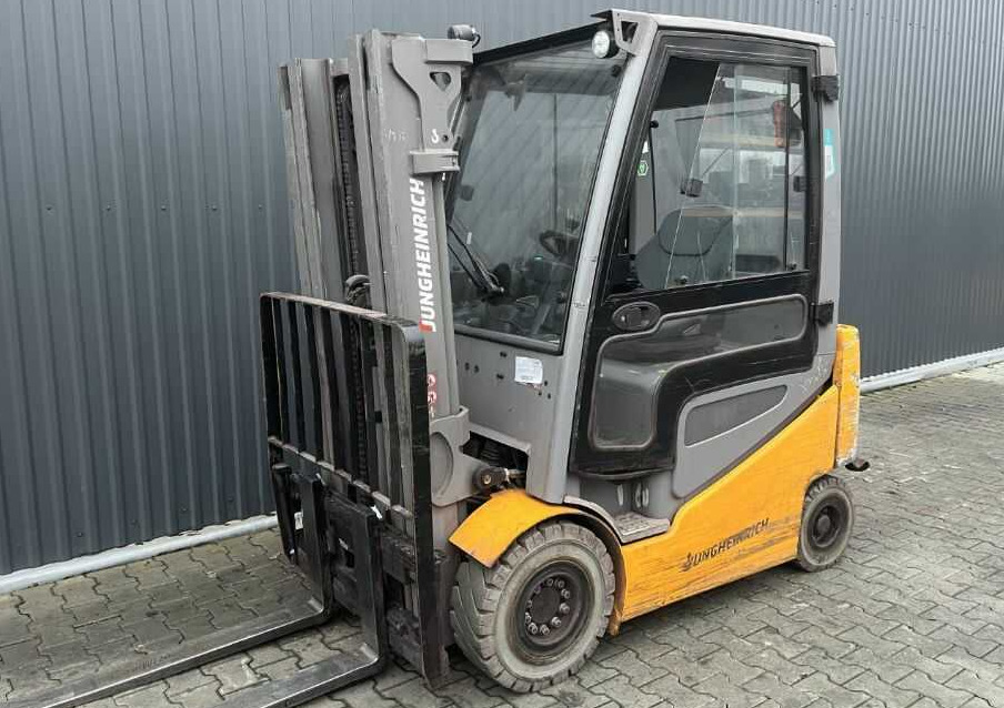 Jungheinrich EFG425k - Xe nâng điện: hình 1 Jungheinrich EFG425k - Xe nâng điện: hình 1