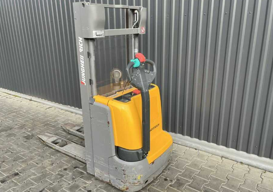Jungheinrich EJC112 - Máy xếp chồng: hình 3 Jungheinrich EJC112 - Máy xếp chồng: hình 3