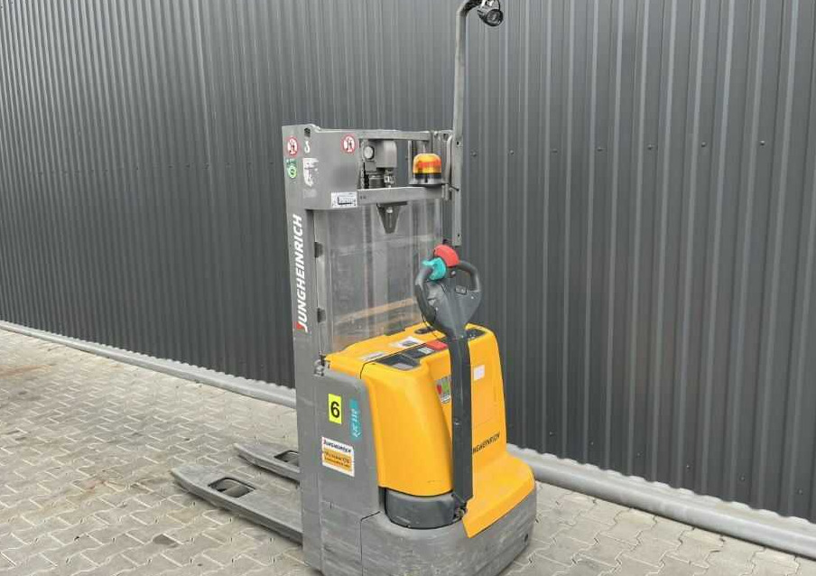 Jungheinrich EJC112 - Máy xếp chồng: hình 3 Jungheinrich EJC112 - Máy xếp chồng: hình 3