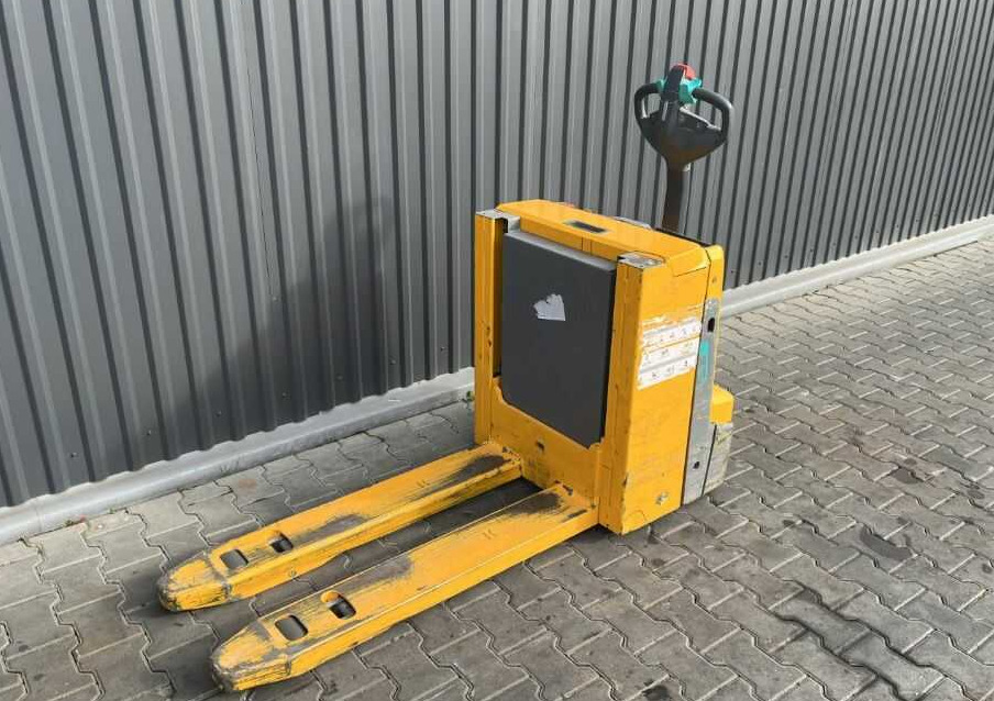 Jungheinrich EJEC20 - Xe tải nâng pallet: hình 1 Jungheinrich EJEC20 - Xe tải nâng pallet: hình 1