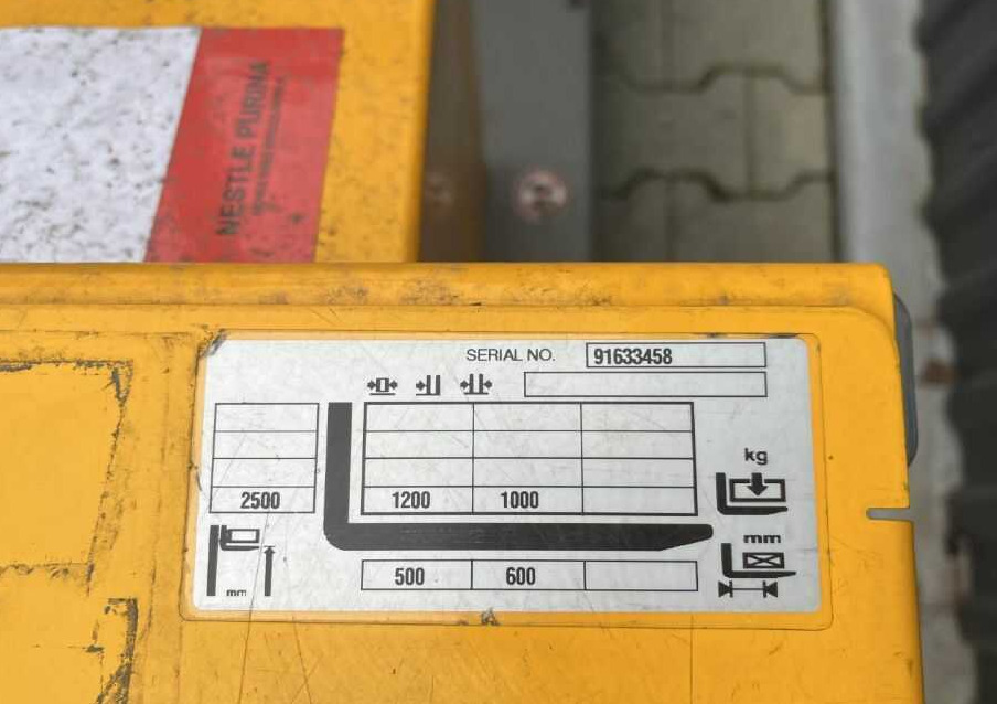 Jungheinrich EJG112 - Máy xếp chồng: hình 5 Jungheinrich EJG112 - Máy xếp chồng: hình 5