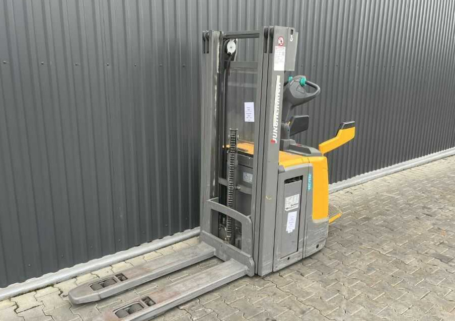 Jungheinrich ERC214z - Máy xếp chồng: hình 1 Jungheinrich ERC214z - Máy xếp chồng: hình 1