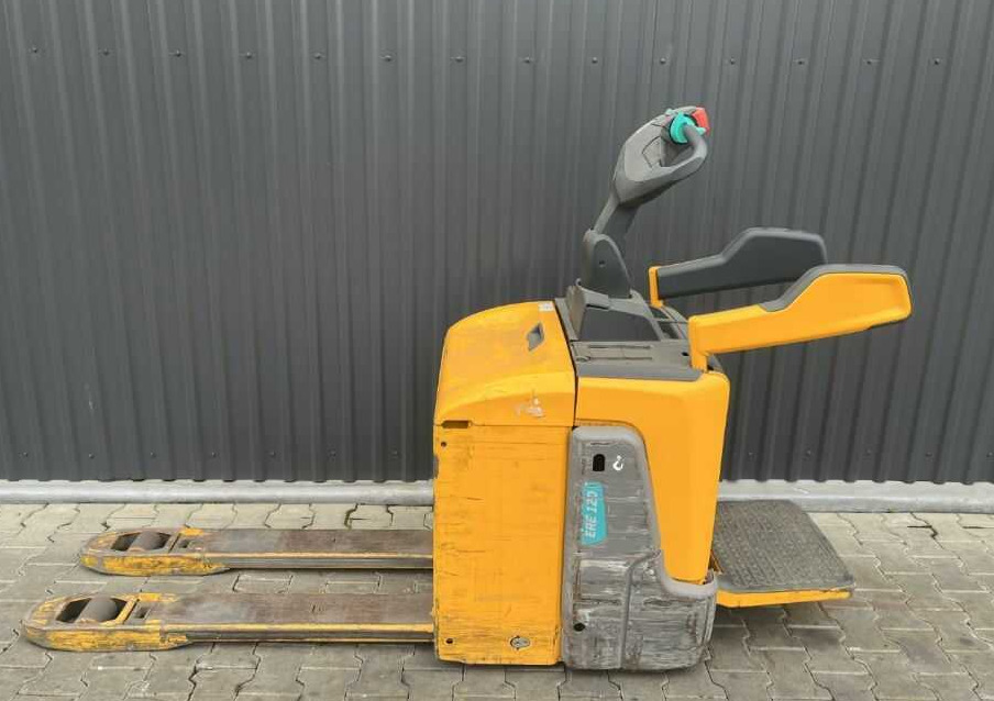 Jungheinrich ERE120 - Xe tải nâng pallet: hình 2 Jungheinrich ERE120 - Xe tải nâng pallet: hình 2