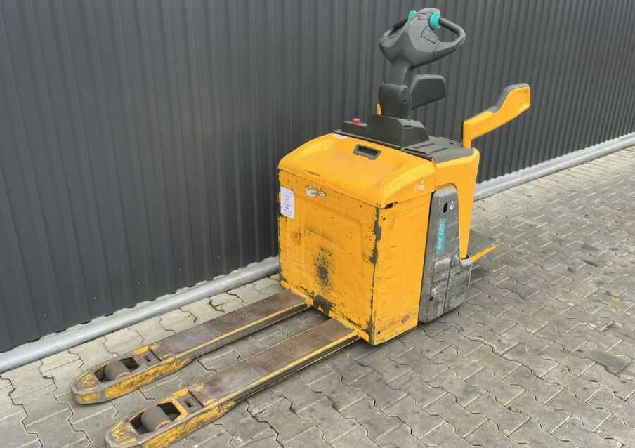 Jungheinrich ERE120 - Xe tải nâng pallet: hình 1 Jungheinrich ERE120 - Xe tải nâng pallet: hình 1