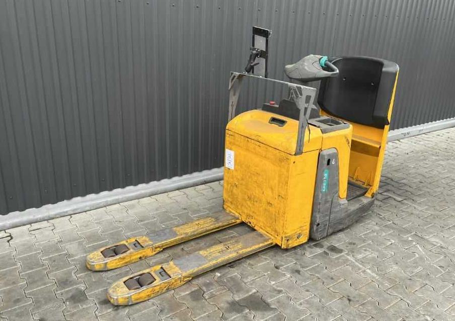 Jungheinrich ERE120 - Máy xếp chồng: hình 1 Jungheinrich ERE120 - Máy xếp chồng: hình 1