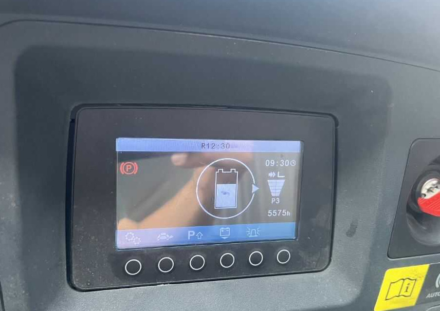 Jungheinrich ETV214 - Xe tải tiếp cận: hình 5 Jungheinrich ETV214 - Xe tải tiếp cận: hình 5