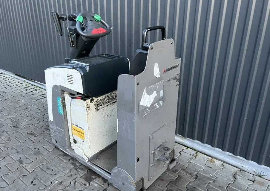 Jungheinrich EZS130 - Xe cày kéo: hình 3 Jungheinrich EZS130 - Xe cày kéo: hình 3