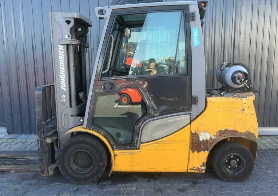 Jungheinrich TFG435s - Xe nâng gas: hình 2 Jungheinrich TFG435s - Xe nâng gas: hình 2