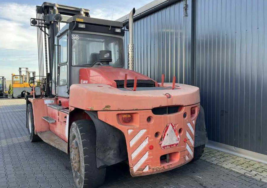 Kalmar DCE120-12 - Xe nâng diesel: hình 3 Kalmar DCE120-12 - Xe nâng diesel: hình 3