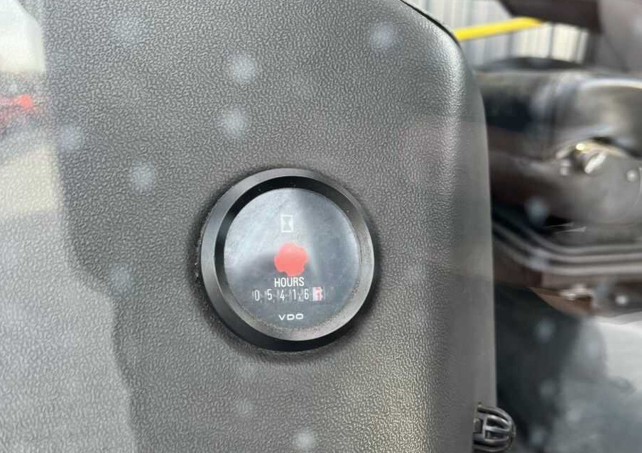 Kalmar DCE70-6 - Xe nâng diesel: hình 5 Kalmar DCE70-6 - Xe nâng diesel: hình 5