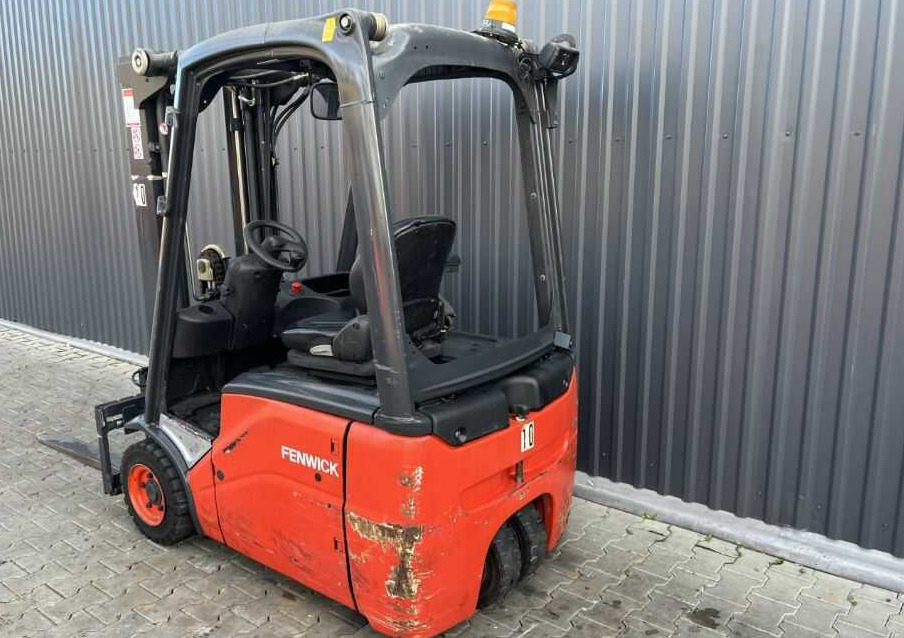 Linde E14-01 - Xe nâng điện: hình 3 Linde E14-01 - Xe nâng điện: hình 3