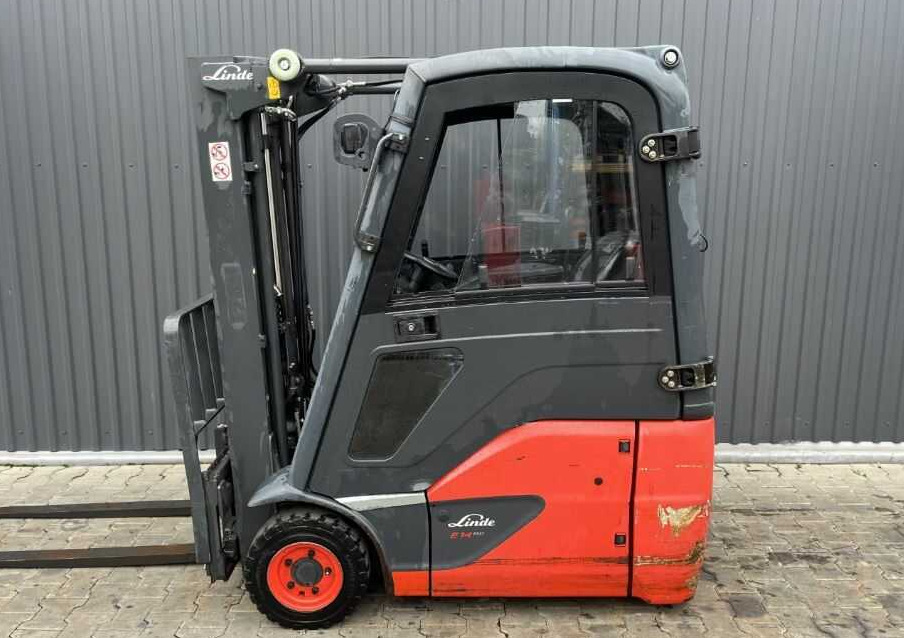 Linde E14-02 - Xe nâng điện: hình 2 Linde E14-02 - Xe nâng điện: hình 2