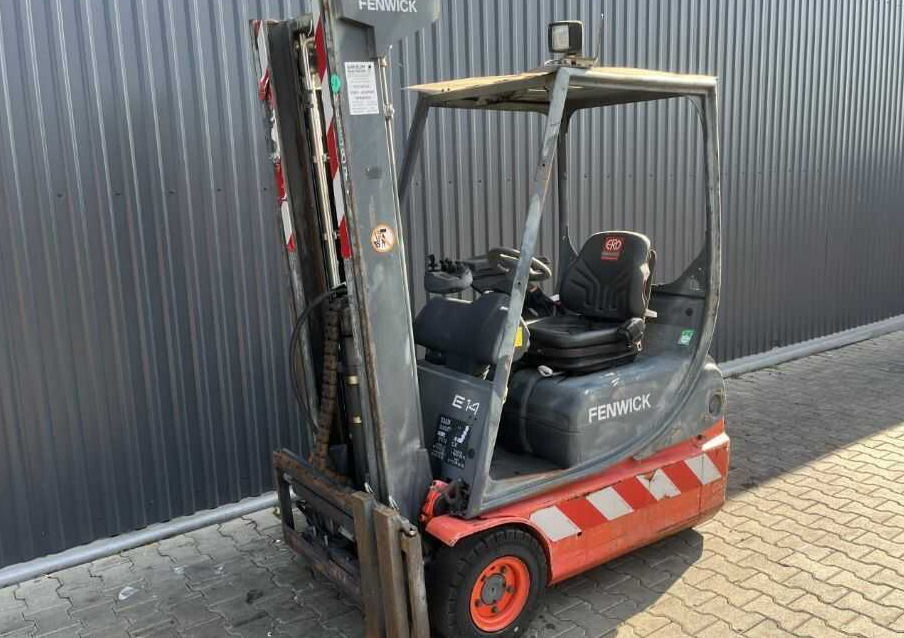 Linde E14 - Xe nâng điện: hình 1 Linde E14 - Xe nâng điện: hình 1