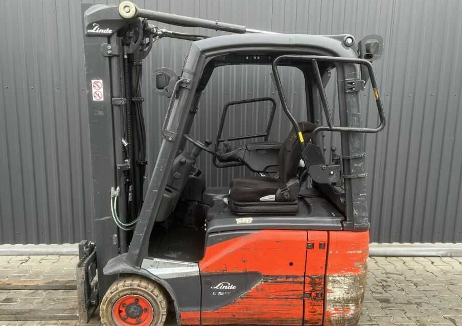 Linde E16-02 - Xe nâng điện: hình 2 Linde E16-02 - Xe nâng điện: hình 2