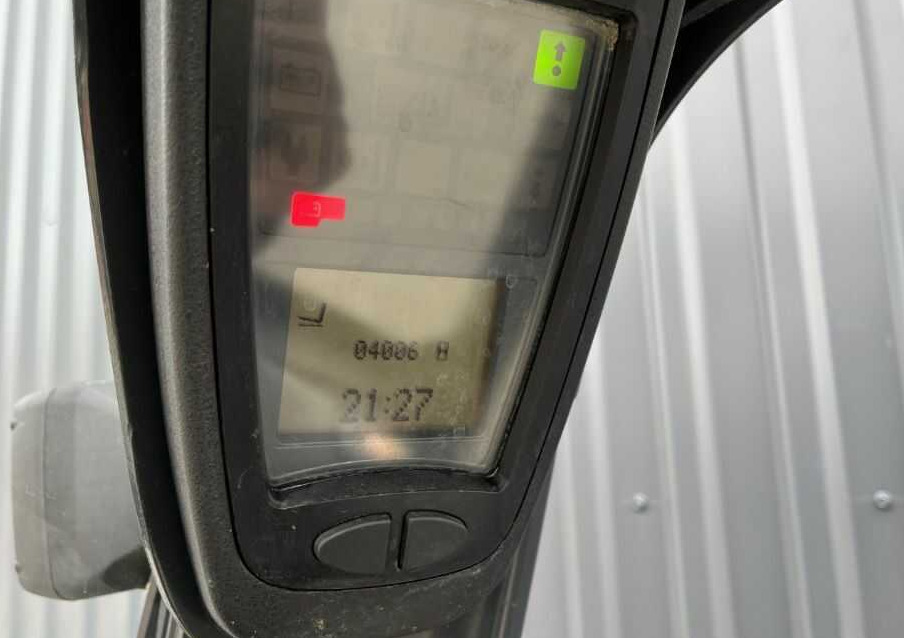 Xe nâng điện Linde E16C-01: hình 6 Xe nâng điện Linde E16C-01: hình 6