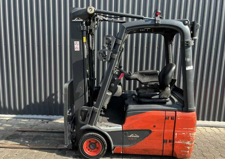 Linde E16C-02 - Xe nâng điện: hình 2 Linde E16C-02 - Xe nâng điện: hình 2