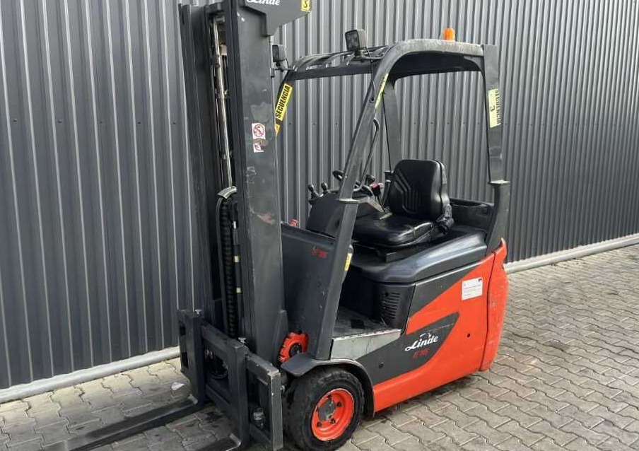 Linde E16C - Xe nâng điện: hình 1 Linde E16C - Xe nâng điện: hình 1