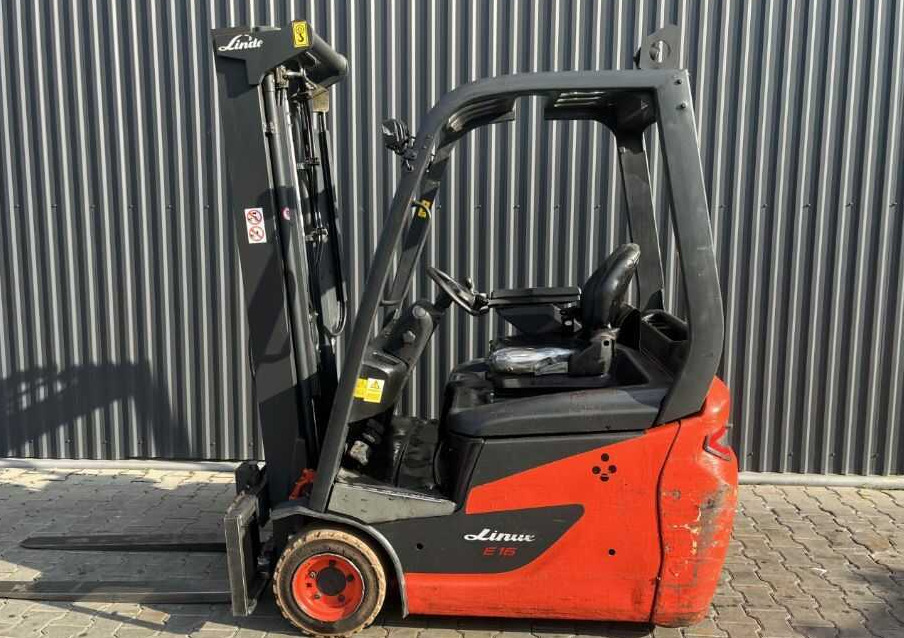 Linde E16C - Xe nâng điện: hình 2 Linde E16C - Xe nâng điện: hình 2
