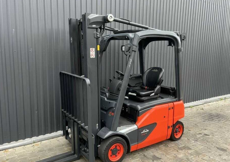 Linde E16P-02 - Xe nâng điện: hình 1 Linde E16P-02 - Xe nâng điện: hình 1