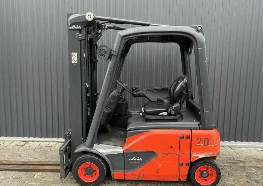 Linde E16P-02 - Xe nâng điện: hình 2 Linde E16P-02 - Xe nâng điện: hình 2