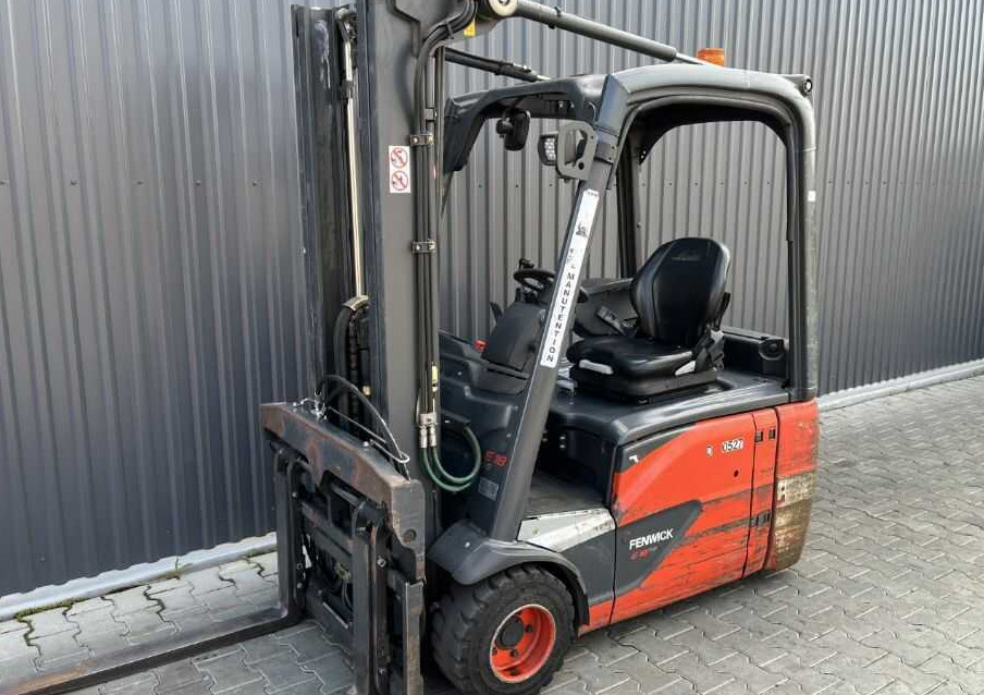 Linde E18-01 - Xe nâng điện: hình 1 Linde E18-01 - Xe nâng điện: hình 1