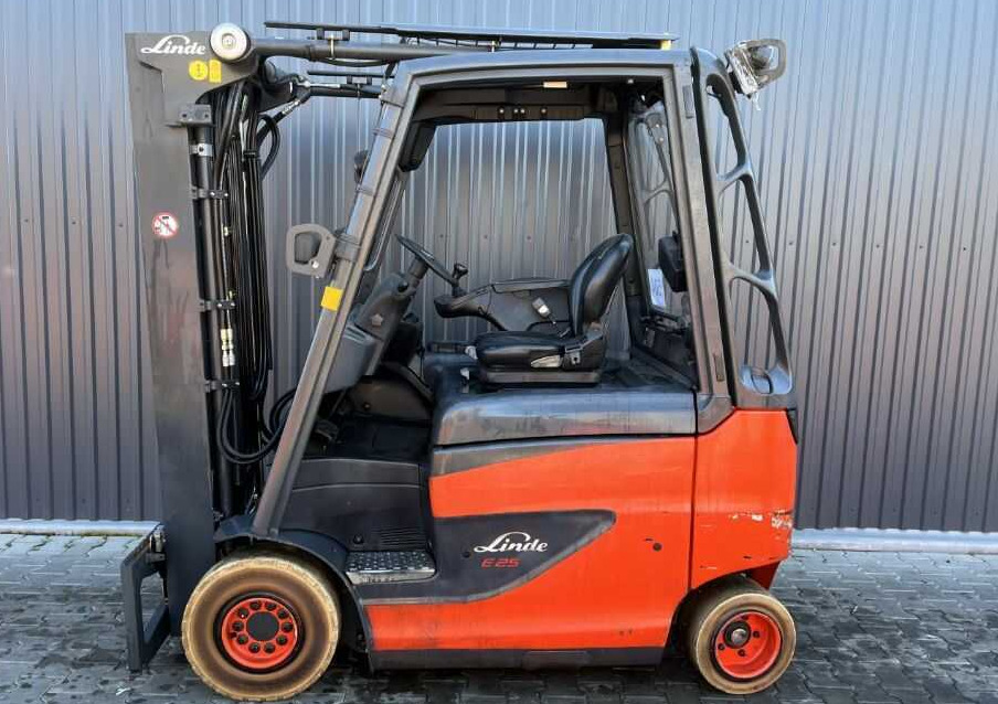 Linde E25H-01/600 - Xe nâng điện: hình 2 Linde E25H-01/600 - Xe nâng điện: hình 2