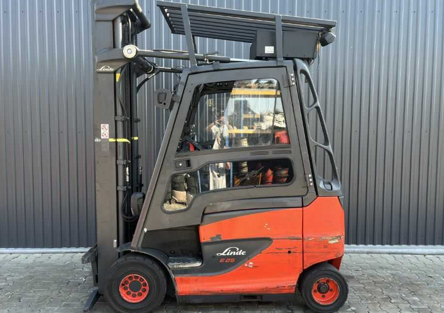 Linde E25H-01/600 - Xe nâng điện: hình 2 Linde E25H-01/600 - Xe nâng điện: hình 2