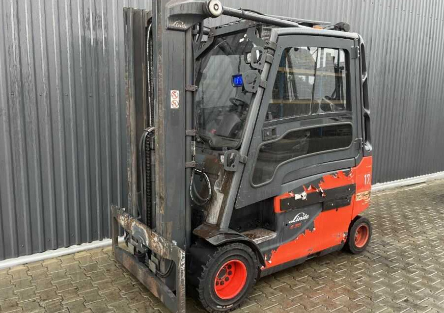 Linde E35HL-01 - Xe nâng điện: hình 1 Linde E35HL-01 - Xe nâng điện: hình 1