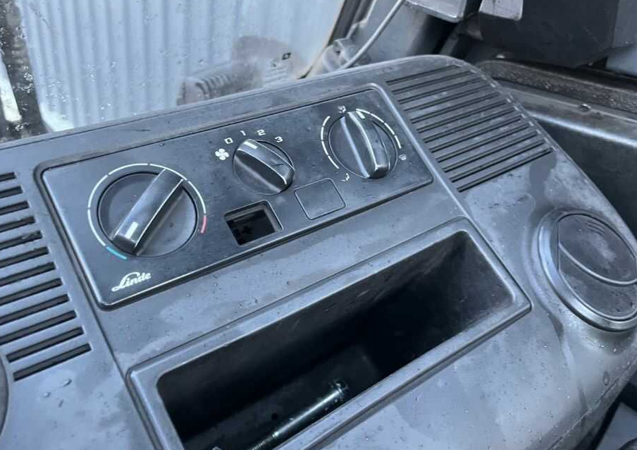 Linde E35HL-02 - Xe nâng điện: hình 5 Linde E35HL-02 - Xe nâng điện: hình 5