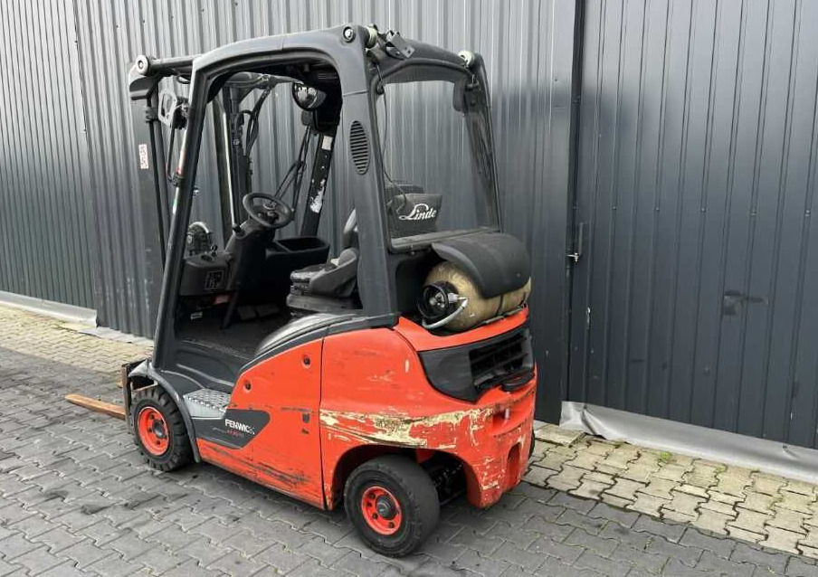 Linde H16T-01 - Xe nâng gas: hình 3 Linde H16T-01 - Xe nâng gas: hình 3