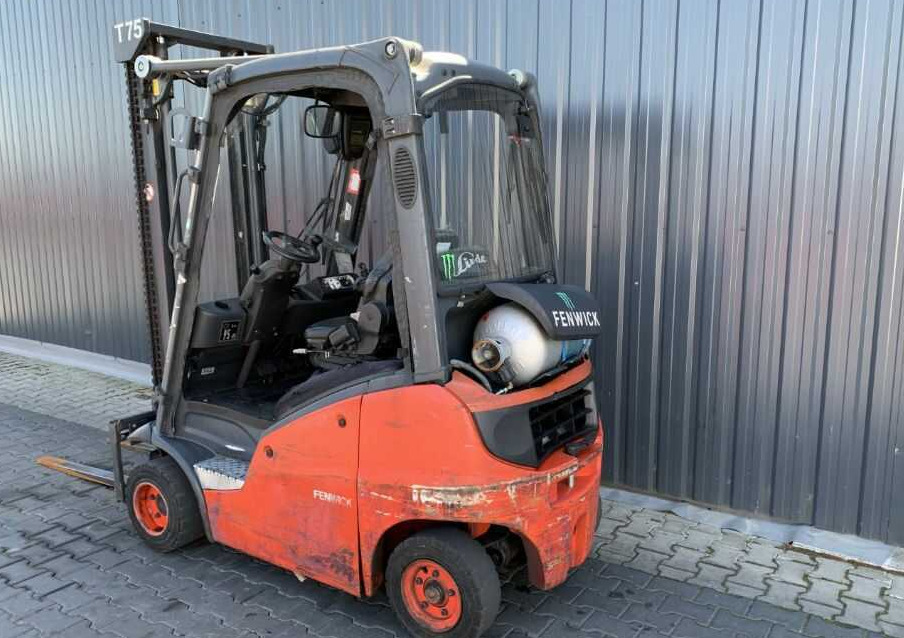 Linde H16T-01 - Xe nâng gas: hình 3 Linde H16T-01 - Xe nâng gas: hình 3