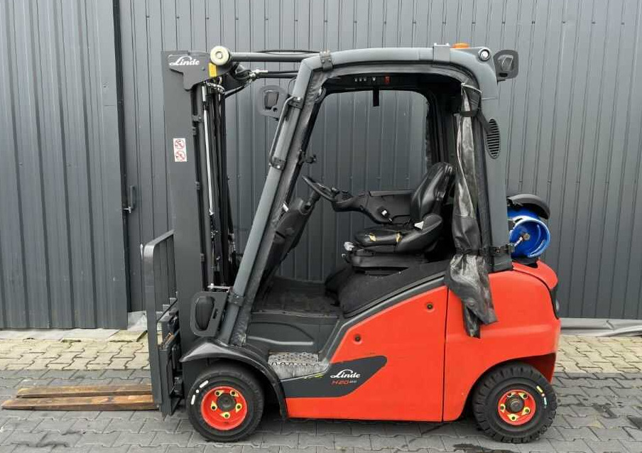 Linde H20T-01 - Xe nâng gas: hình 2 Linde H20T-01 - Xe nâng gas: hình 2