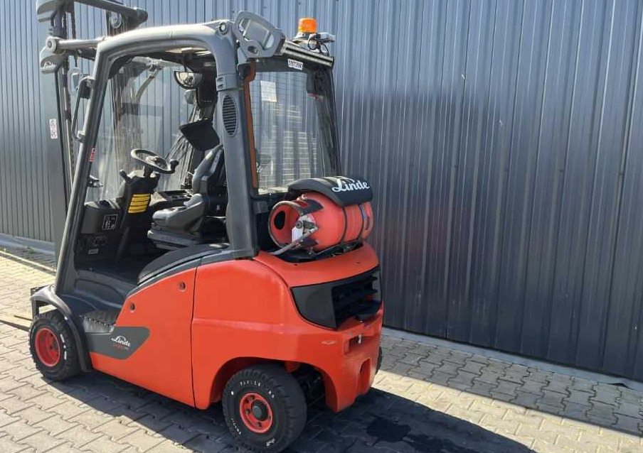 Linde H20T-01 - Xe nâng gas: hình 3 Linde H20T-01 - Xe nâng gas: hình 3