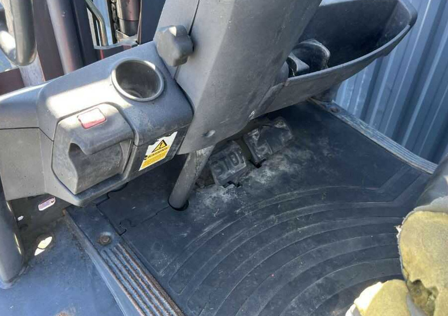 Xe nâng gas Linde H25T: hình 8