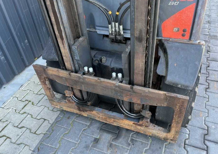 Xe nâng diesel Linde H35D-02: hình 7