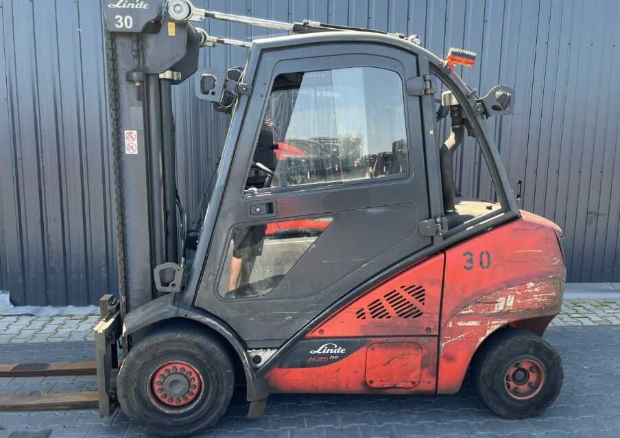 Linde H35D-02 - Xe nâng diesel: hình 2 Linde H35D-02 - Xe nâng diesel: hình 2